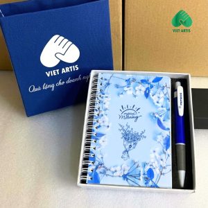 AVB01 Bộ quà tặng sổ notebook và bút bi dành cho học sinh, sinh viên.