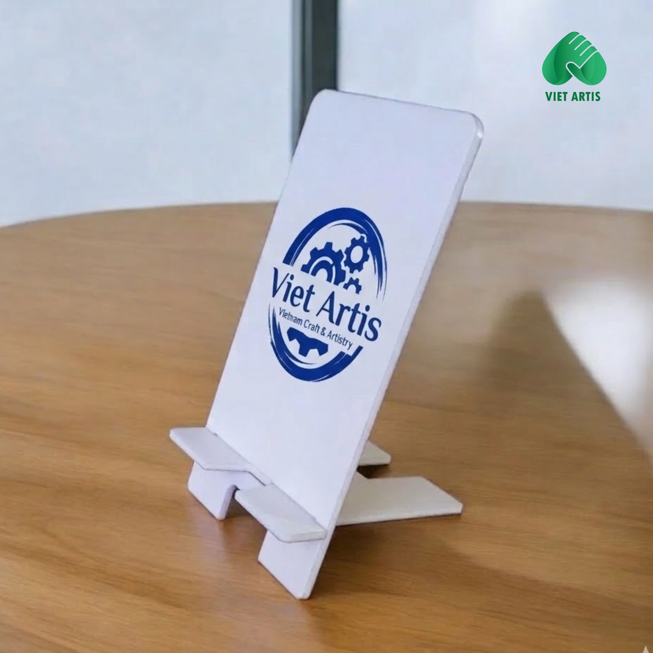 Qua tang VIET ARTIS (4)